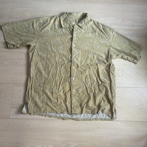 3/$10 Joseph & Feiss Light Green Tan White Pattern Button Down Shirt